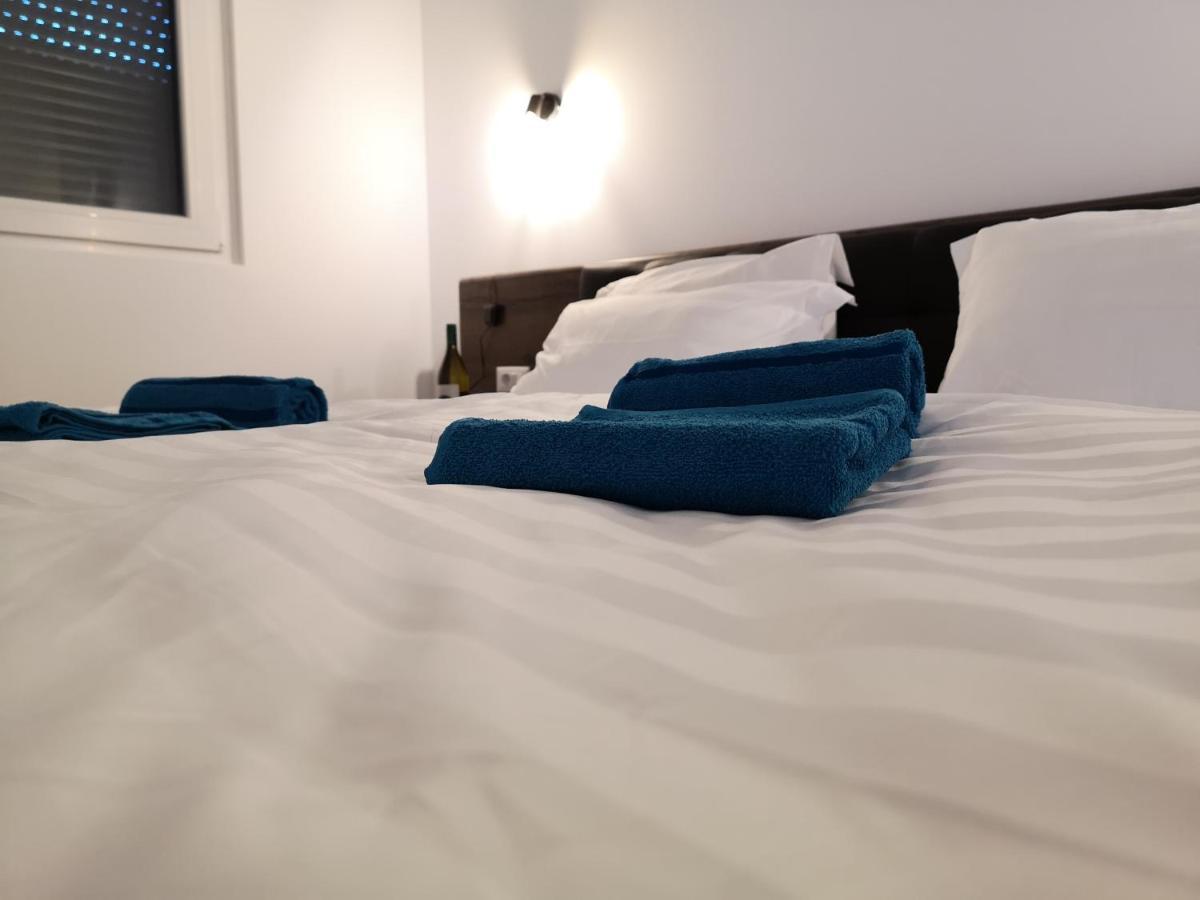 Ared-Atrium Mall Chrysflatty3 Premium Apartment 60Mp 阿拉德 外观 照片