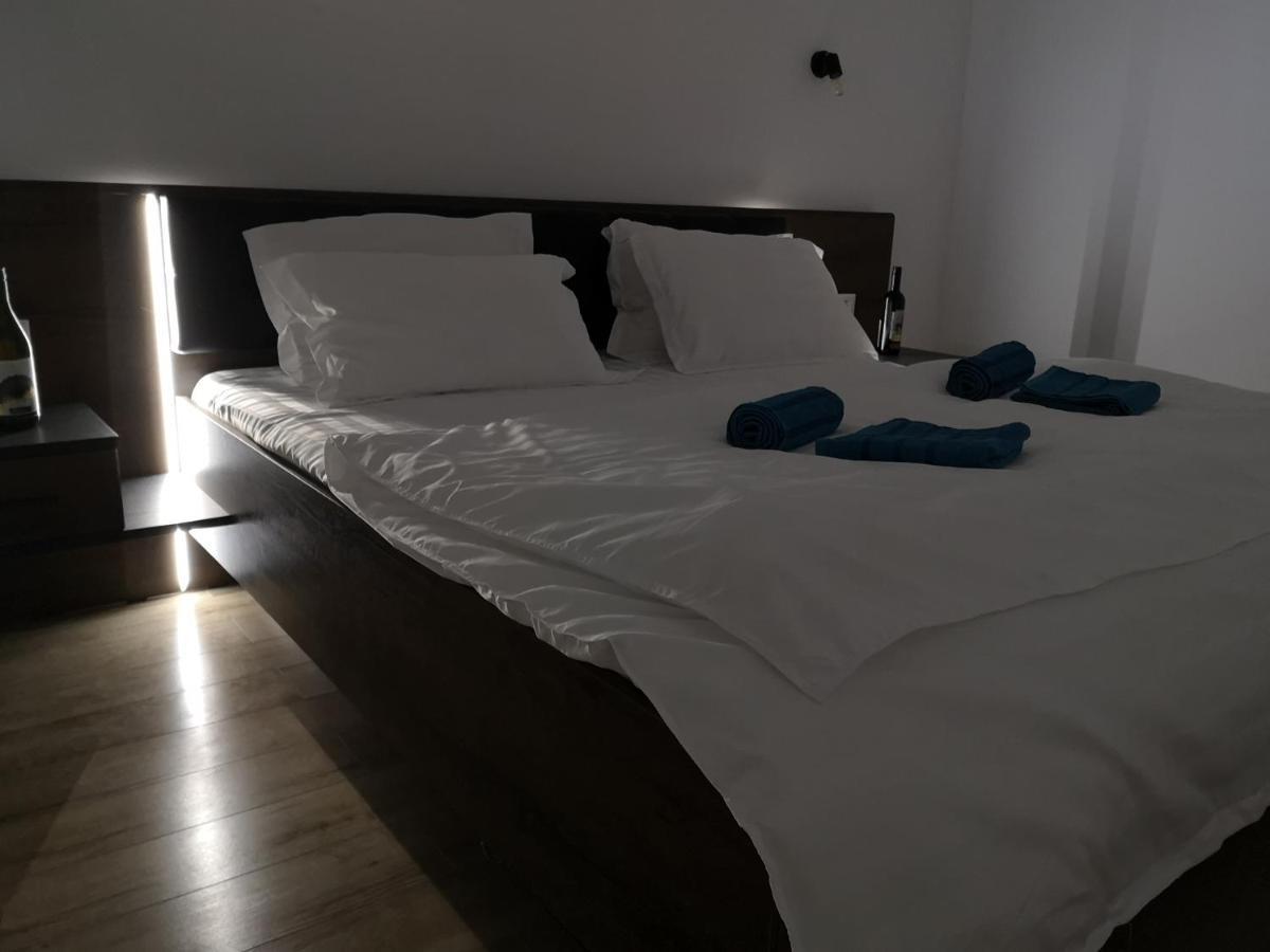 Ared-Atrium Mall Chrysflatty3 Premium Apartment 60Mp 阿拉德 外观 照片