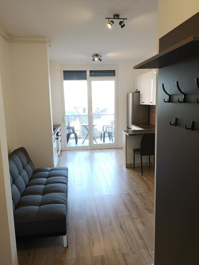 Ared-Atrium Mall Chrysflatty3 Premium Apartment 60Mp 阿拉德 外观 照片