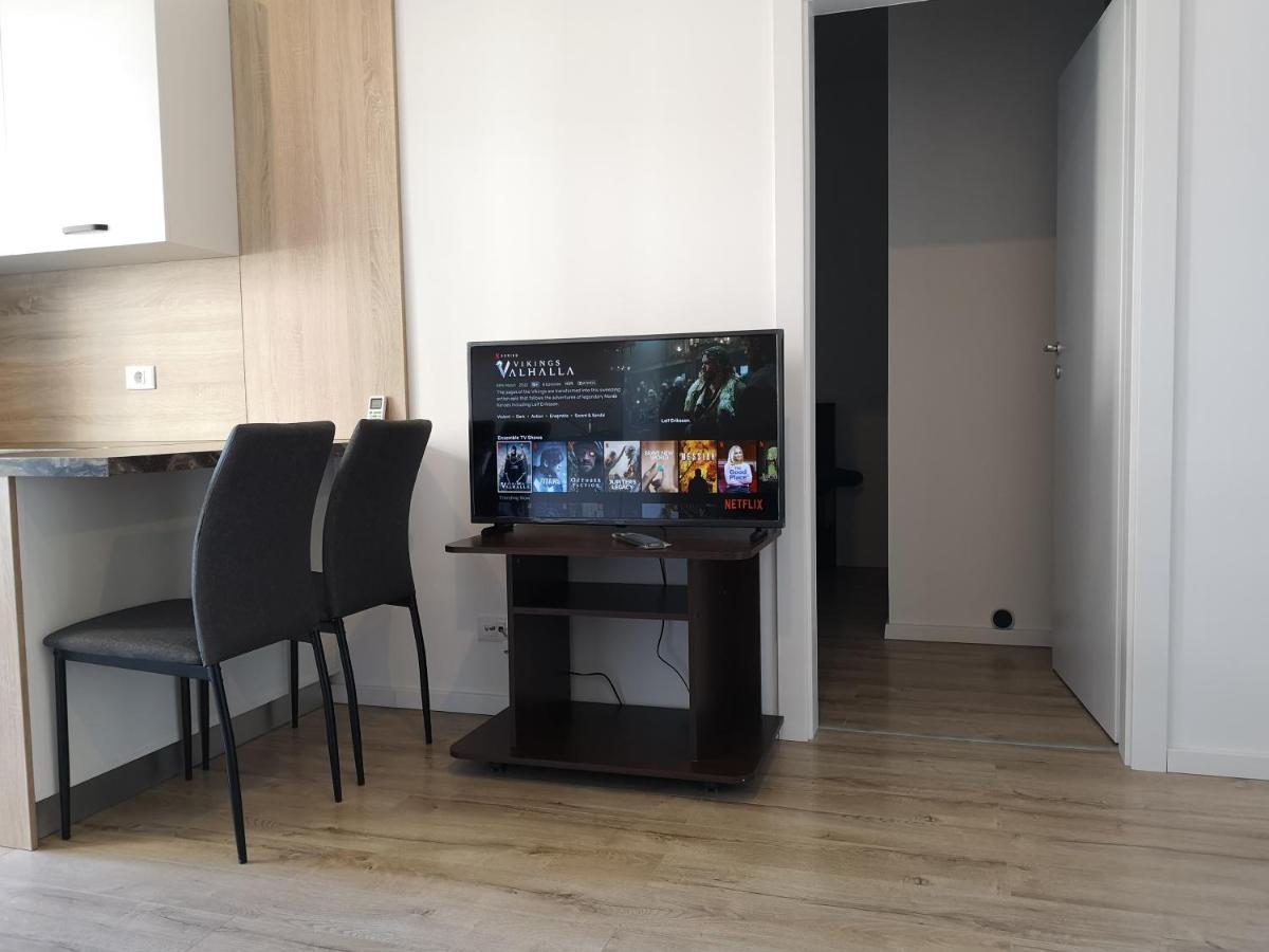 Ared-Atrium Mall Chrysflatty3 Premium Apartment 60Mp 阿拉德 外观 照片