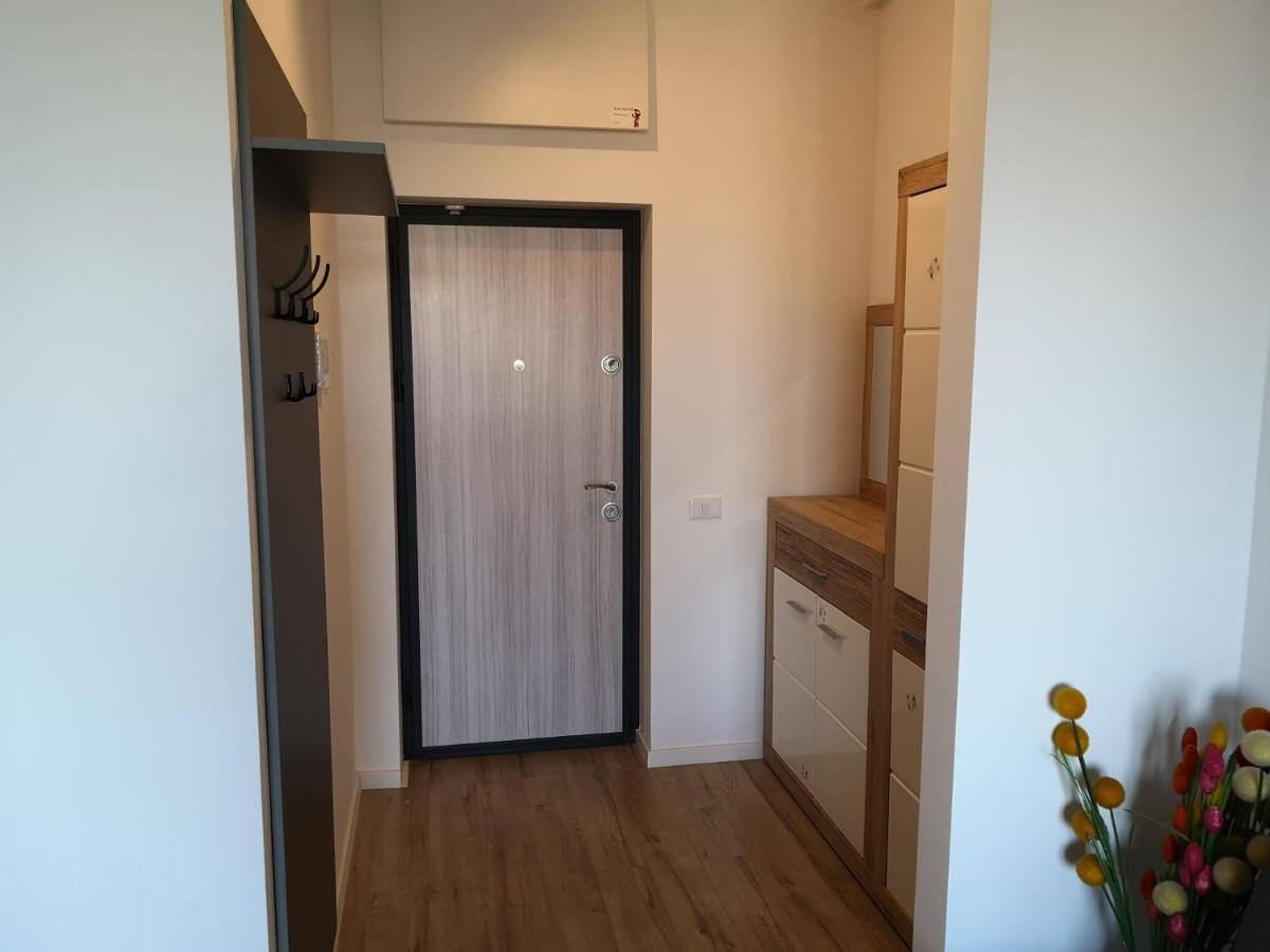 Ared-Atrium Mall Chrysflatty3 Premium Apartment 60Mp 阿拉德 外观 照片