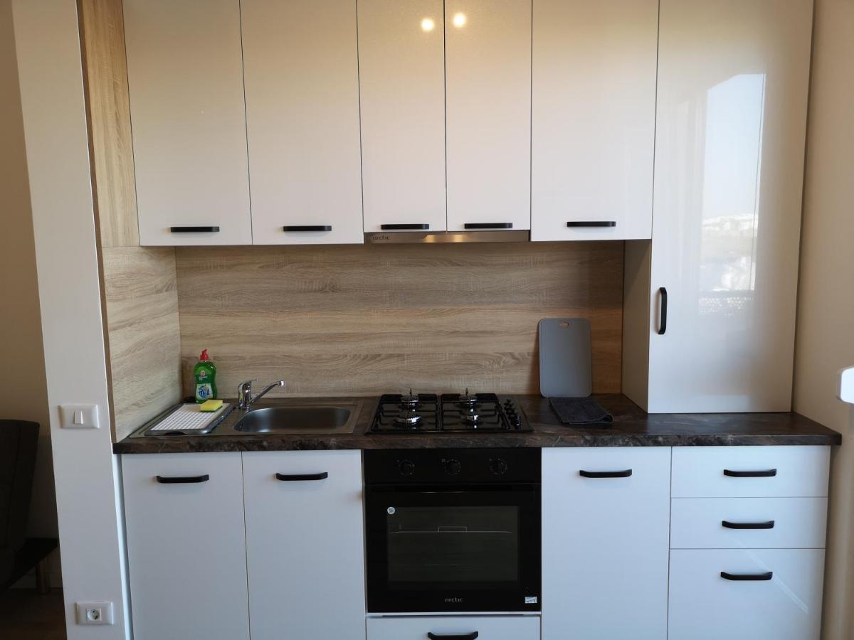 Ared-Atrium Mall Chrysflatty3 Premium Apartment 60Mp 阿拉德 外观 照片