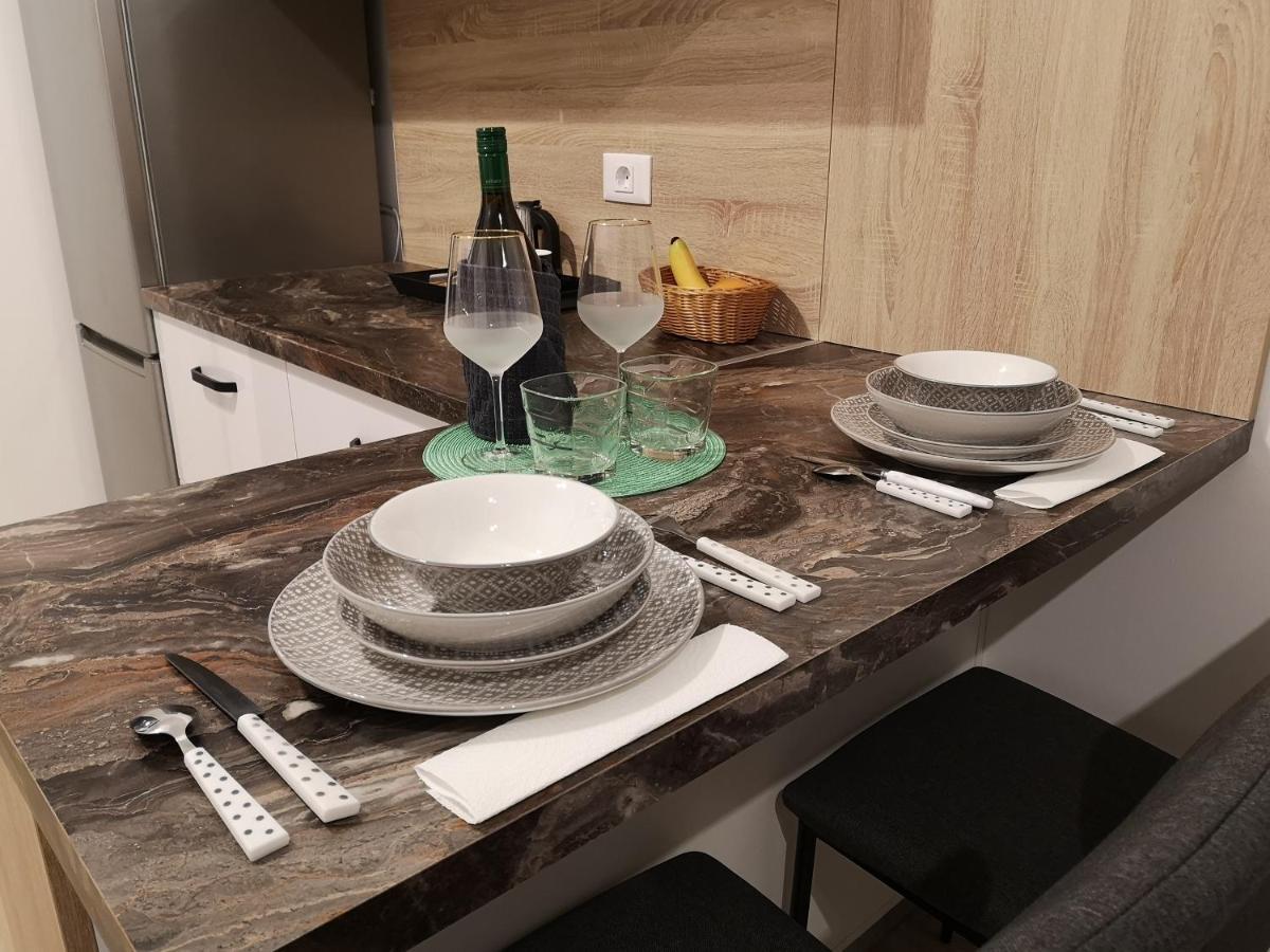 Ared-Atrium Mall Chrysflatty3 Premium Apartment 60Mp 阿拉德 外观 照片